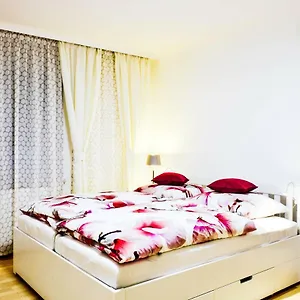 https://living-in-the-heart-of-apartment.vienna-besthotels.com